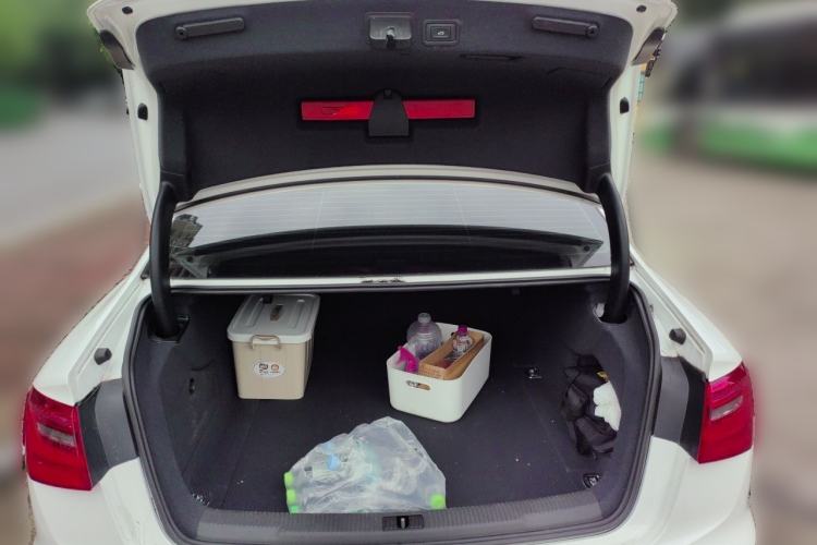 Used Audi A6L 2012 TFSI Comfort Model Trunk