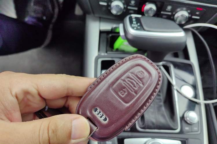Used Audi A6L 2012 TFSI Comfort Model Vehicle Key