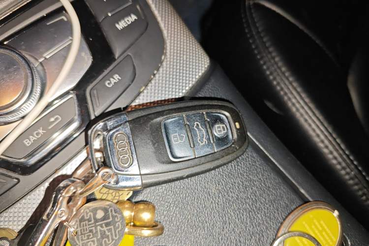 Used Audi A6L 2012 TFSI Standard Model Vehicle Key