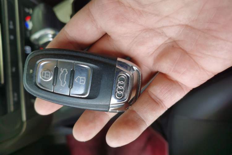 Used Audi A6L 2012 TFSI Comfort Model Vehicle Key