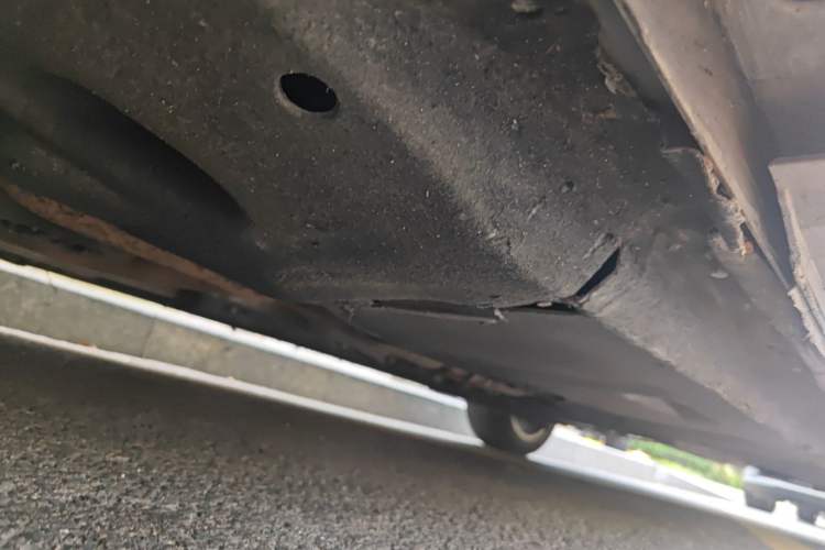 Used Audi A6L 2012 30 FSI Comfort Model Chassis Front Left