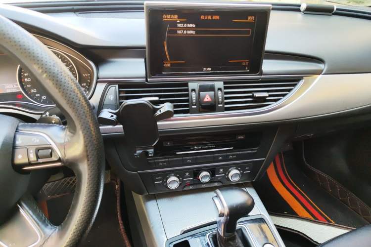 Used Audi A6L 2014 TFSI Standard Model Audio And AC Panel
