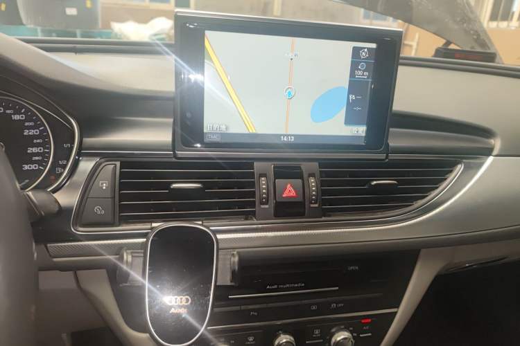 Used Audi A6L 2014 30 FSI Technology Model Audio And AC Panel