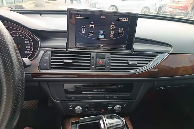 Used Audi A6L 2014 30 FSI Luxury Model Audio And AC Panel