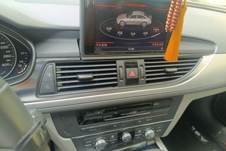 Used Audi A6L 2014 TFSI Standard Model Audio And AC Panel