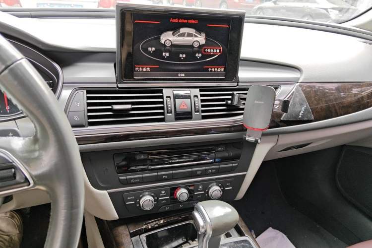Used Audi A6L 2014 TFSI Standard Model Audio And AC Panel