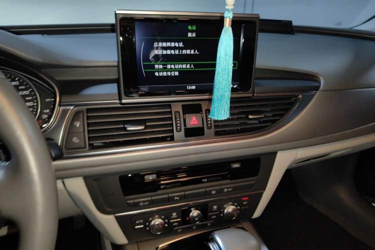Used Audi A6L 2014 TFSI Standard Model Audio And AC Panel