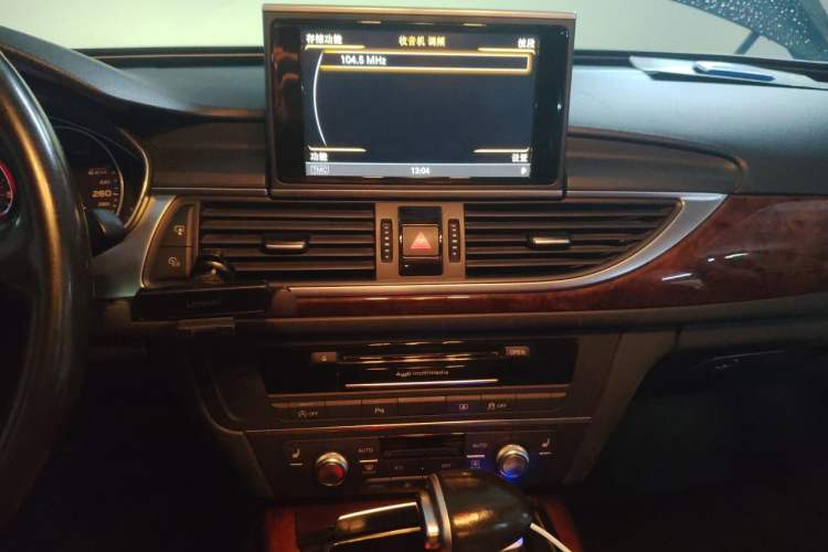 Used Audi A6L 2014 30 FSI Comfort Model Audio And AC Panel