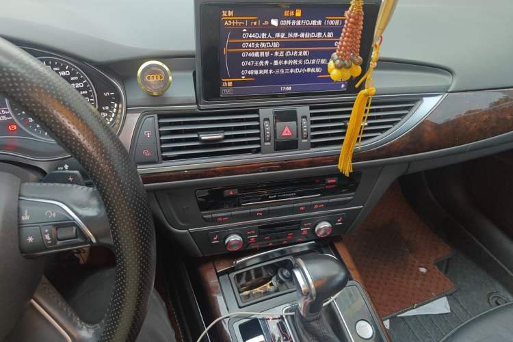 Used Audi A6L 2014 30 FSI Luxury Model Audio And AC Panel