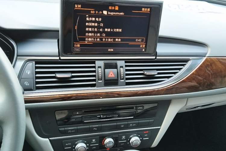 Used Audi A6L 2014 TFSI Standard Model Audio And AC Panel