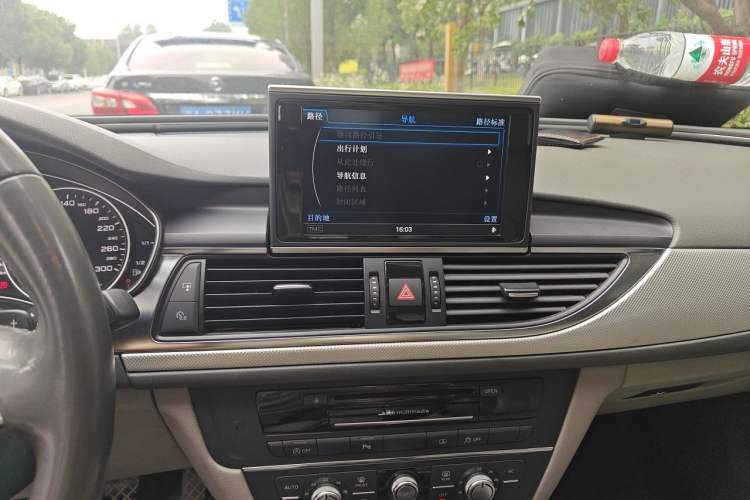 Used Audi A6L 2014 30 FSI Technology Model Audio And AC Panel