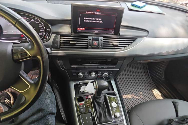 Used Audi A6L 2014 TFSI Standard Model Audio And AC Panel