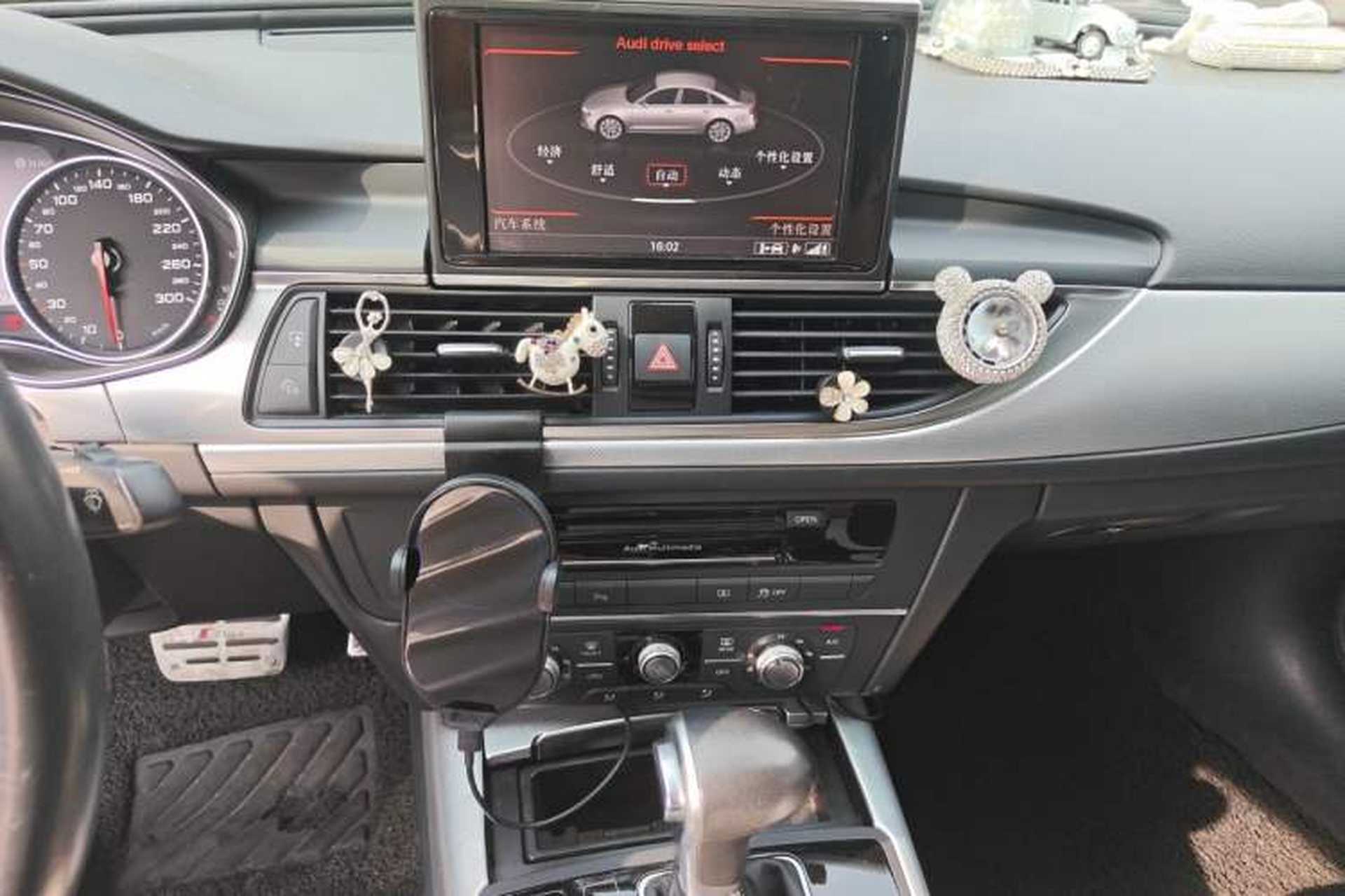 Used Audi A6L 2014 TFSI Standard Model Audio And AC Panel