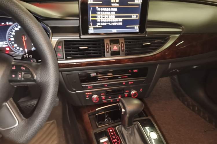 Used Audi A6L 2014 30 FSI Comfort Model Audio And AC Panel