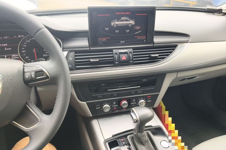 Used Audi A6L 2014 30 FSI Technology Model Audio And AC Panel