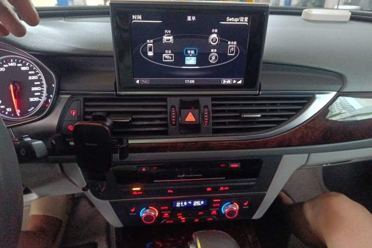 Used Audi A6L 2014 30 FSI Luxury Model Audio And AC Panel