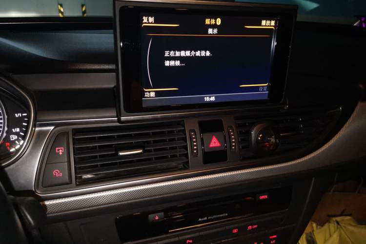 Used Audi A6L 2014 TFSI Standard Model Audio And AC Panel