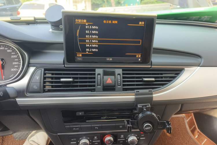 Used Audi A6L 2014 TFSI Standard Model Audio And AC Panel