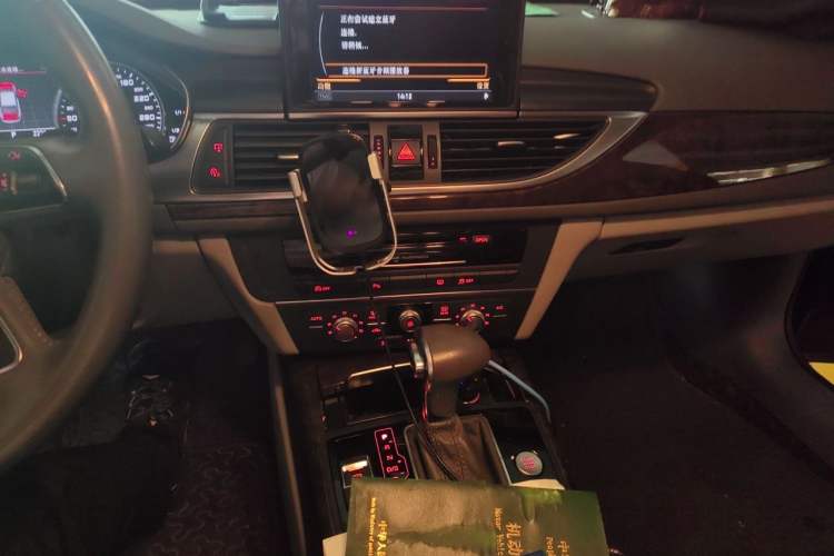 Used Audi A6L 2014 TFSI Standard Model Audio And AC Panel