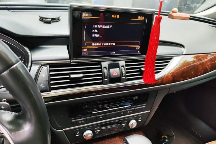 Used Audi A6L 2014 30 FSI Comfort Model Audio And AC Panel