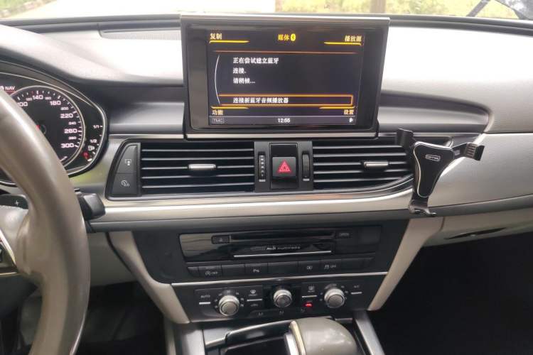 Used Audi A6L 2014 TFSI Standard Model Audio And AC Panel