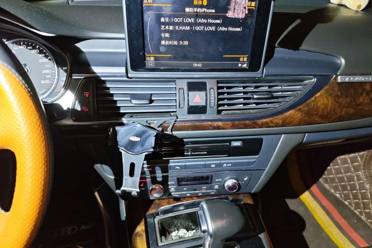Used Audi A6L 2014 30 FSI Comfort Model Audio And AC Panel