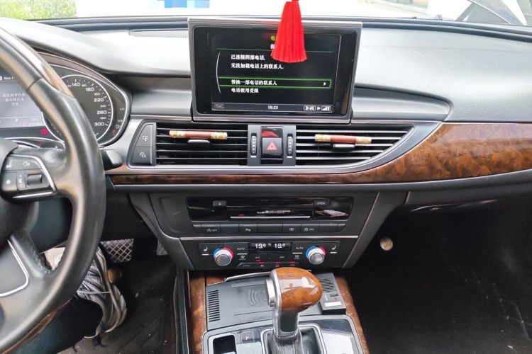 Used Audi A6L 2014 TFSI Comfort Model Audio And AC Panel
