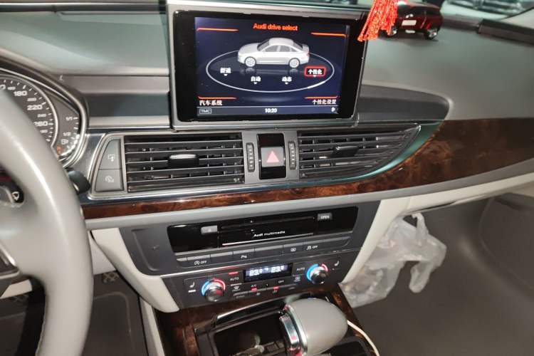 Used Audi A6L 2014 30 FSI Luxury Model Audio And AC Panel