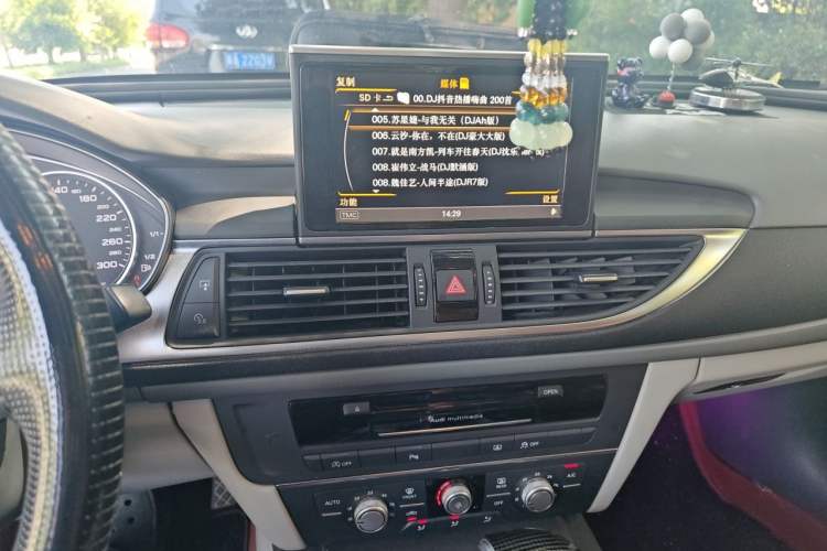 Used Audi A6L 2014 TFSI Standard Model Audio And AC Panel