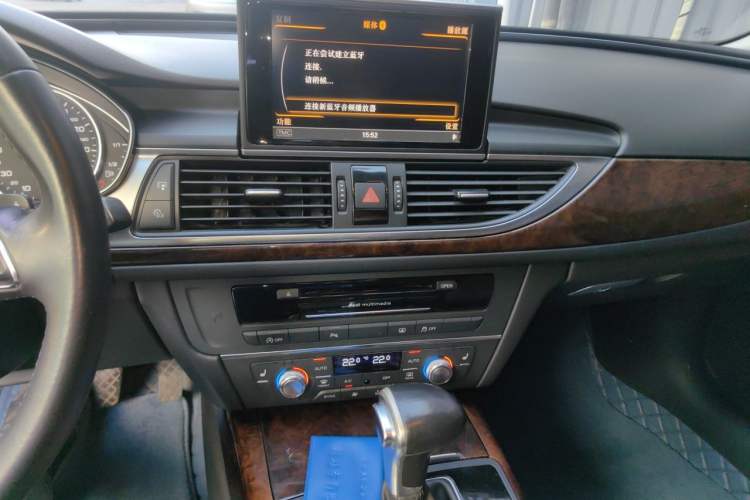 Used Audi A6L 2014 30 FSI Comfort Model Audio And AC Panel