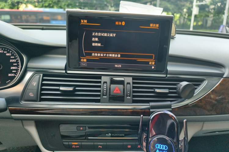 Used Audi A6L 2014 30 FSI Comfort Model Audio And AC Panel