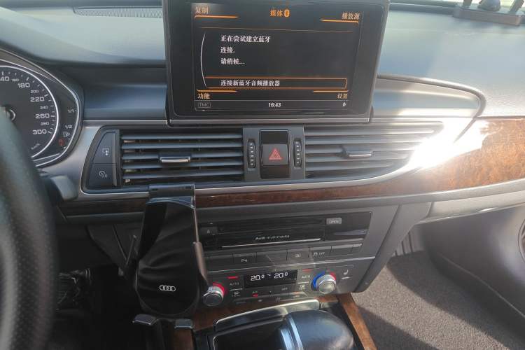 Used Audi A6L 2014 30 FSI Comfort Model Audio And AC Panel