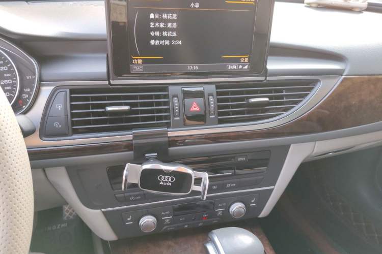 Used Audi A6L 2014 30 FSI Comfort Model Audio And AC Panel
