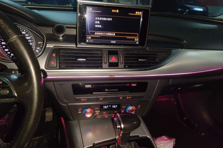 Used Audi A6L 2014 TFSI Comfort Model Audio And AC Panel
