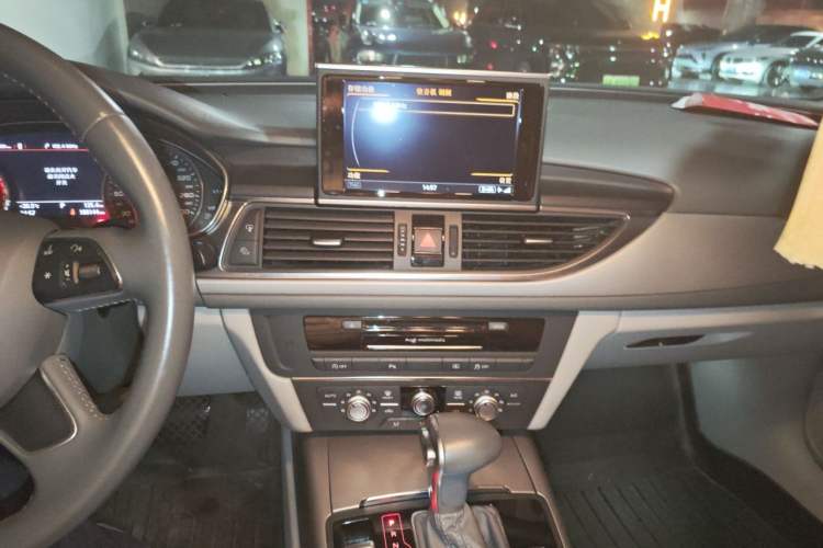 Used Audi A6L 2014 TFSI Standard Model Audio And AC Panel