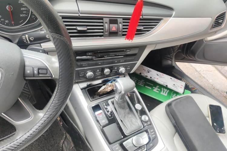 Used Audi A6L 2014 TFSI Standard Model Audio And AC Panel