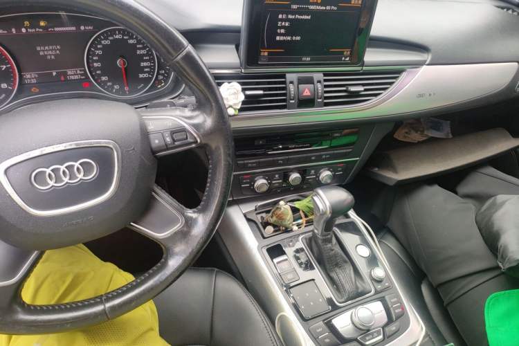 Used Audi A6L 2014 TFSI Standard Model Audio And AC Panel