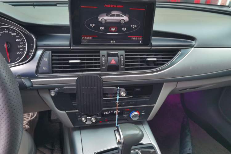 Used Audi A6L 2014 TFSI Comfort Model Audio And AC Panel