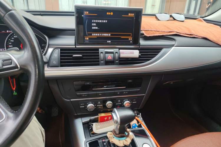 Used Audi A6L 2014 TFSI Standard Model Audio And AC Panel