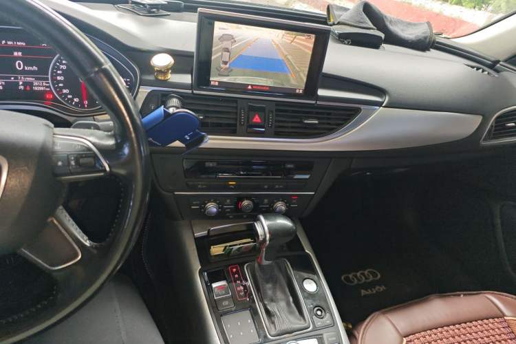 Used Audi A6L 2014 30 FSI Technology Model Audio And AC Panel