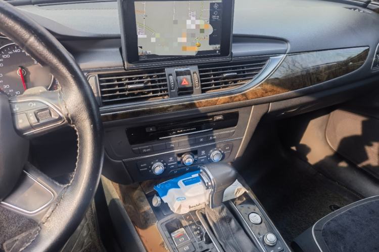 Used Audi A6L 2014 TFSI Standard Model Audio And AC Panel