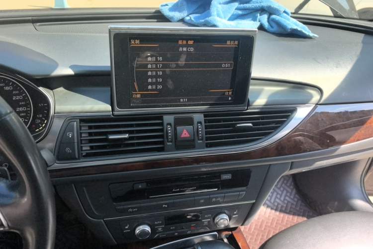 Used Audi A6L 2014 30 FSI Comfort Model Audio And AC Panel