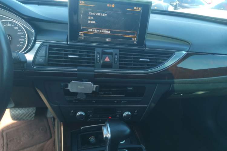 Used Audi A6L 2014 TFSI Comfort Model Audio And AC Panel