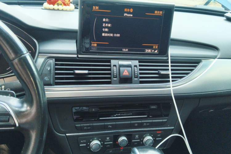 Used Audi A6L 2014 TFSI Standard Model Audio And AC Panel