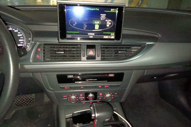 Used Audi A6L 2014 TFSI Standard Model Audio And AC Panel