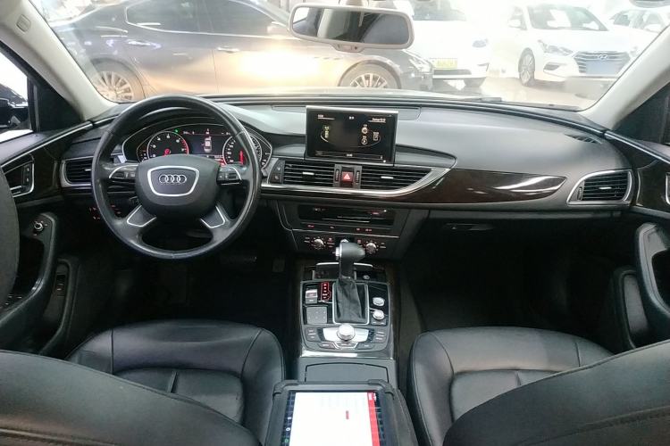 Used Audi A6L 2014 TFSI Standard Model Center Console