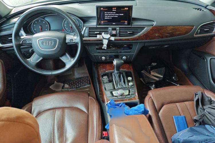 Used Audi A6L 2014 35 FSI Comfort Version Center Console