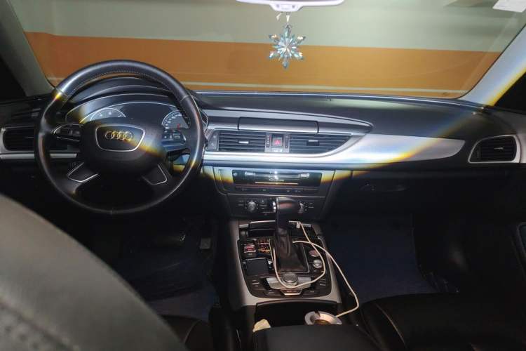 Used Audi A6L 2014 TFSI Standard Model Center Console