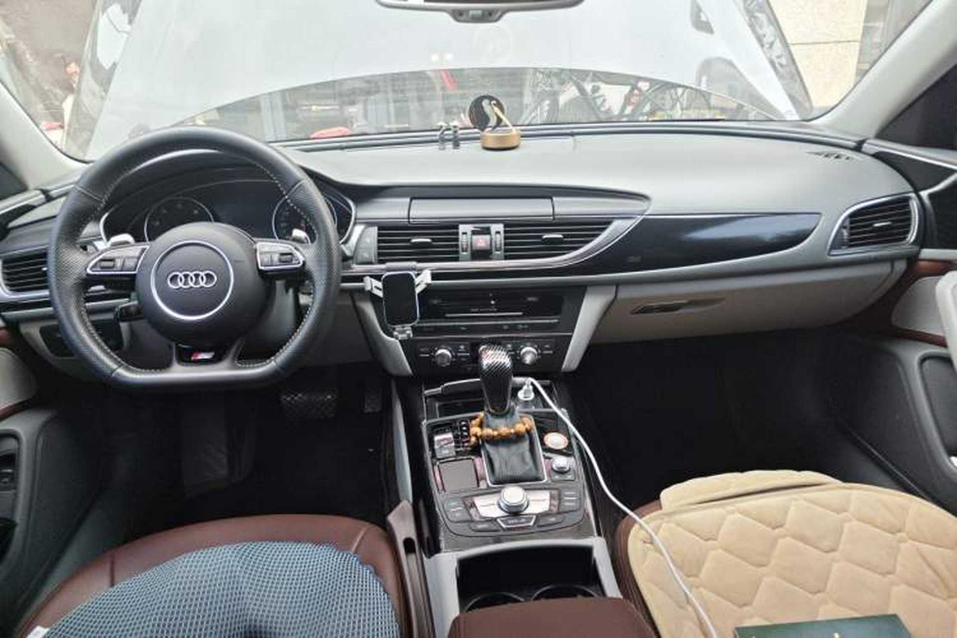 Used Audi A6L 2014 TFSI Standard Model Center Console