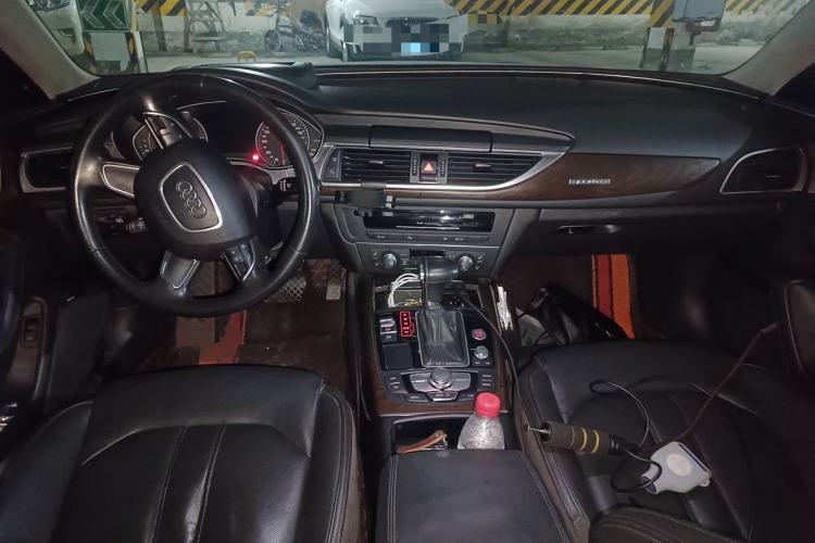 Used Audi A6L 2014 50 TFSI quattro Luxury Model Center Console